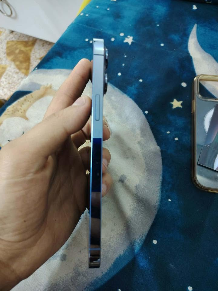ايفون 13 برو ماكس 256 بطاريه 82 وتر بروف بي اشعار من ابل مجموعهً لوحه منطقيه تاخذه من الباب اي عطل مابي ماسترر AAA بغداد الدوره بيع او مراوس *********** واتساب او اتصال سعر 600 الف
