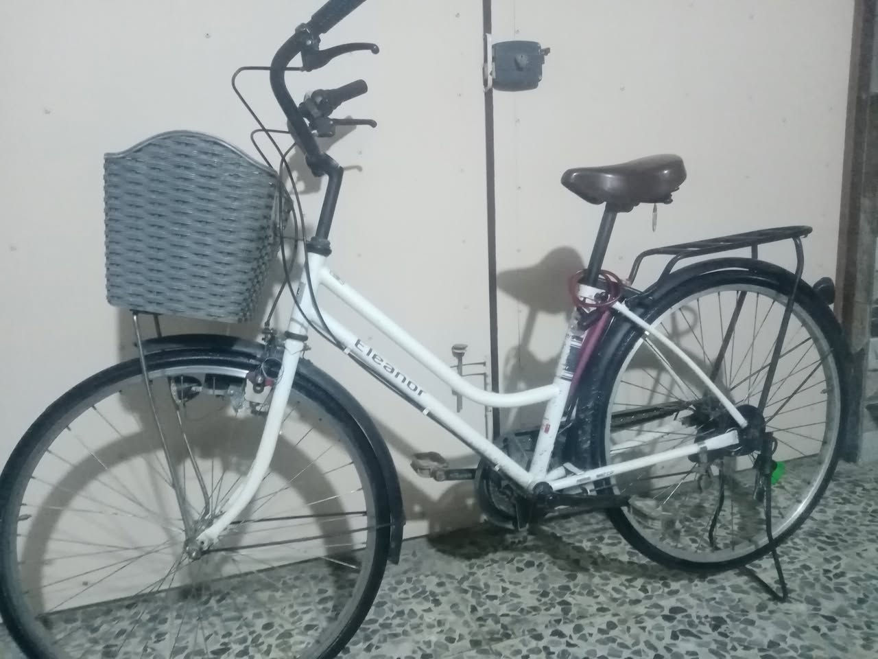 باسكل للبيع ما بي اي نقص سعر ٧٥ وبي مجال مكاني موصل ايمن حجم ٢٦


**إذا كنت صاحب هذا الإعلان وتريد حذفه لأي سبب، رجاءا أرسل رسالة إلى الدعم الفني**