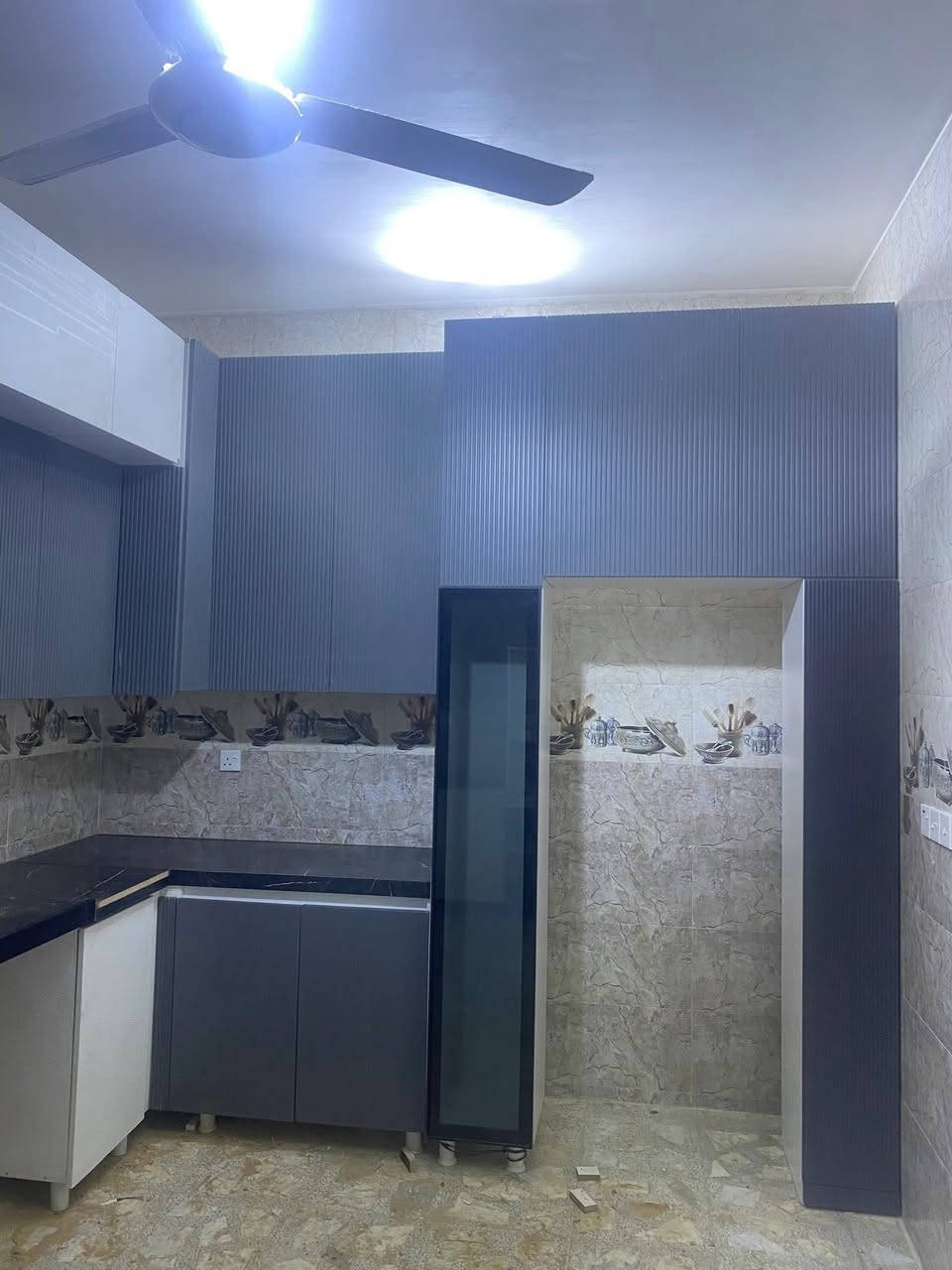 المنيوم ابواب شبابيك محجرات كاونترات وMDF+HDF تغليف كيرتنول بورسلين وكافت اعمال الواجهات وتصليح وفتح وشد غرف نوم وكل شي داخل مجالنا

الرقم :***********. متوفر واتساب هم.
عنوان: بغداد-الغزاليه
