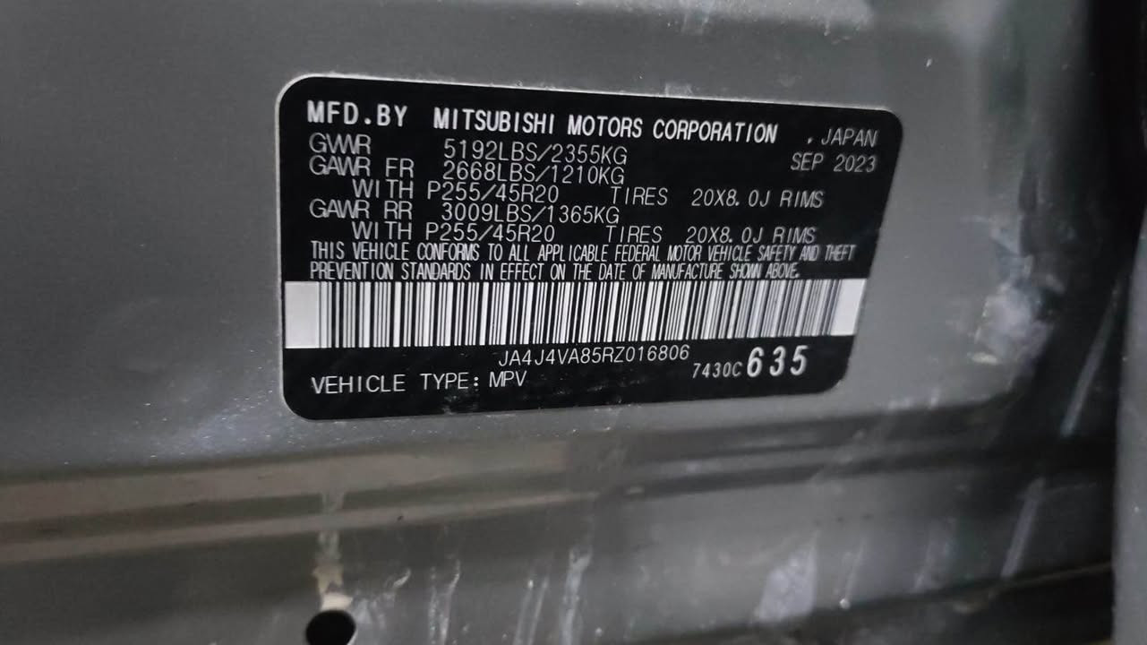 مستيبوشي اوتلاندر حجم كبير موديل2024
سياره دخول جديد 
ضرر جاملغ باب شبر بنيد
ارباكات سيستم 
ماصفات SE
فول ماعدا فتحه 
5كاميرا
كوشنات جلد كهربايي 
قلاثه مقعد 7راكب
بصمه تشغيل عن بعد
ويل كروم 
سياره جاهز بدون مصرف  سعر170 ل شراي 
مكان سياره عقره معرض زيبار 
***********فقط واتس اب اكر, نينوى
