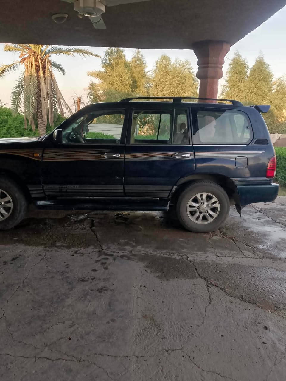 السلام عليكم للبيع سيارة جكساره موديل 2004
رقم سليمانية بيه اربع قطع تبديل صبغ حزام محرك وكير كفاله السياره جاهزه من كل شي تبريد تدفئه تخم تاير باتري حداديه 
مكاني بغداد الرجاء اني مكلف بل نشر اي استفسار نتصل على رقم الهاتف ‏‪***********‬‏ السعر مناسب

