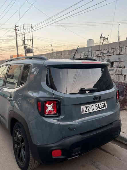 السلام عليكم جيب رينكيد لون سمنتي المرغوب سيارة ماشية 68 رقم اربيل دولي جديد  المكان بغداد الشعب 
السونار مرفوق بل صور 

موديل 2017 
سيارة بصمة 
محرك 2400 المرغوب 
تشغيل عن بعد 
مري شفط 
تبريد تدفئه خير من الله
سايد بريك دكمة 
سيارة نضيفة خير من الله
السعر 118
الرقم ***********
