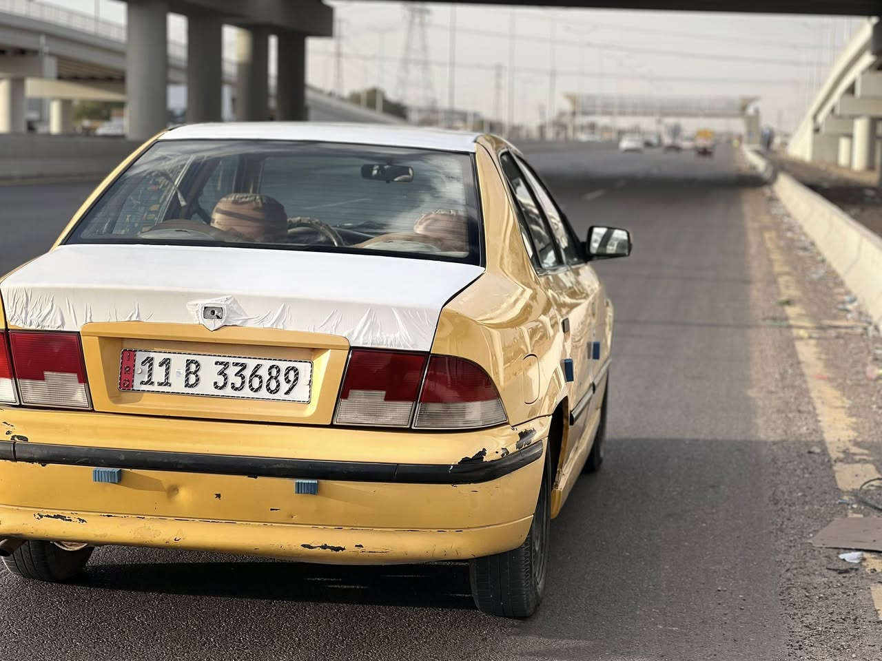 السلام عليكم سمند موديل ١١ مكينه وكير وصدر وتبريد خير من الله بدون ضربه وصبغ بيه باب السايق بي بارد 
مصفره هيه وغرامات 
مكان السياره بغداد الحسينيه شارع ابو سمير 
السعر32 غير متواجد عله فيس 
***********
