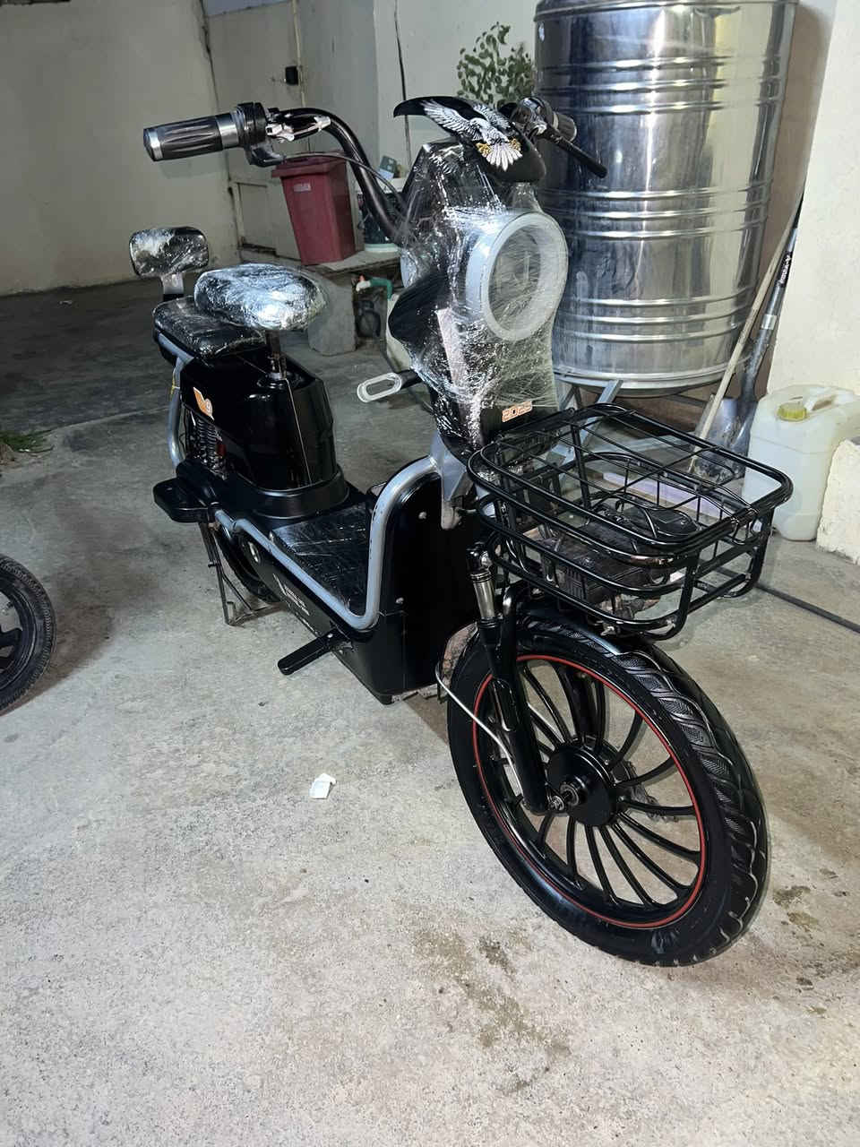 سلام عليكم دراجه شحن موديل ٢٥. دراجه  ٥بطاريات  كهربايات كلها شغاله  سعرها ٢٥٠
مكاني ديالى بعقوبه تحرير الستفسار اتصال برقم ***********
