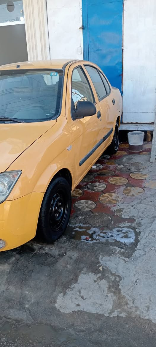 سلام عليكم طيبه للبيع رقم ميسان سنويه 27 مصفره 
سيارة جاهزه من كلشي مكينه وكير مكفولات حداديه جيديده تبريد ثلج مكان سيارة ميسان المجر الكبير 
سعر 35 وبيها مجال / ***********
