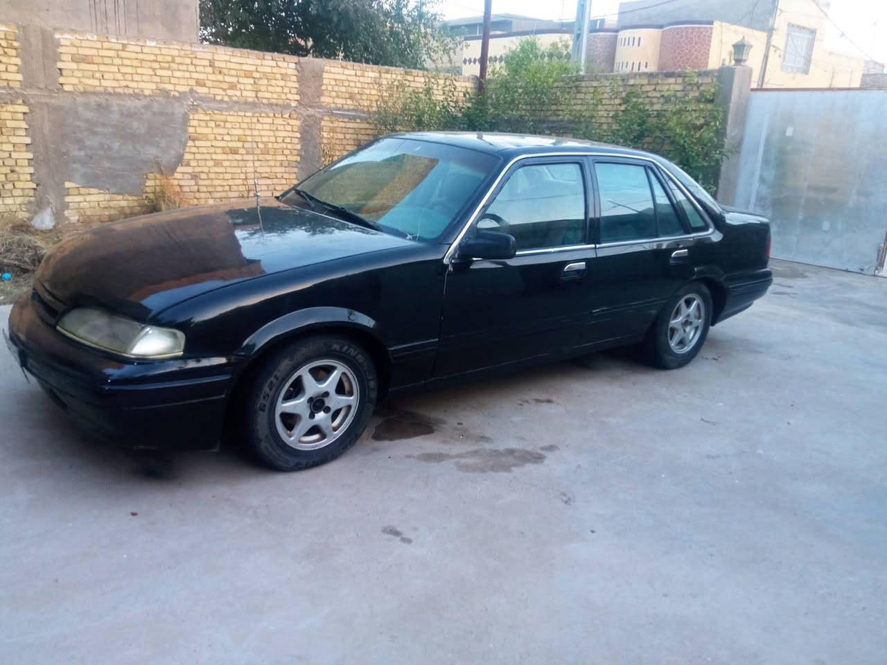 برانس موديل 93 كير تماتيك مكينه حدادي نظيفات سياره حلوه وكاعد مابها نقص مكان سياره بلحله سعر 27 وبها مجال بسيط ***********
