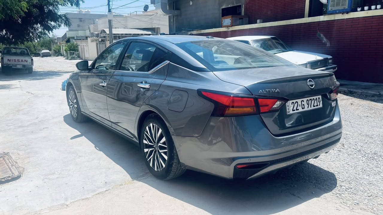 Altima SV 2024
قطع تين صبخ  بدون دواخل 
صونر رقم شاصي موجود نشر
كير محرك بشرط
٣٠ مايل ماشي 
حجر رادار حاسات بشرط
سياره تاير داخل كله جديد
مكان سياره كلار 
***********

