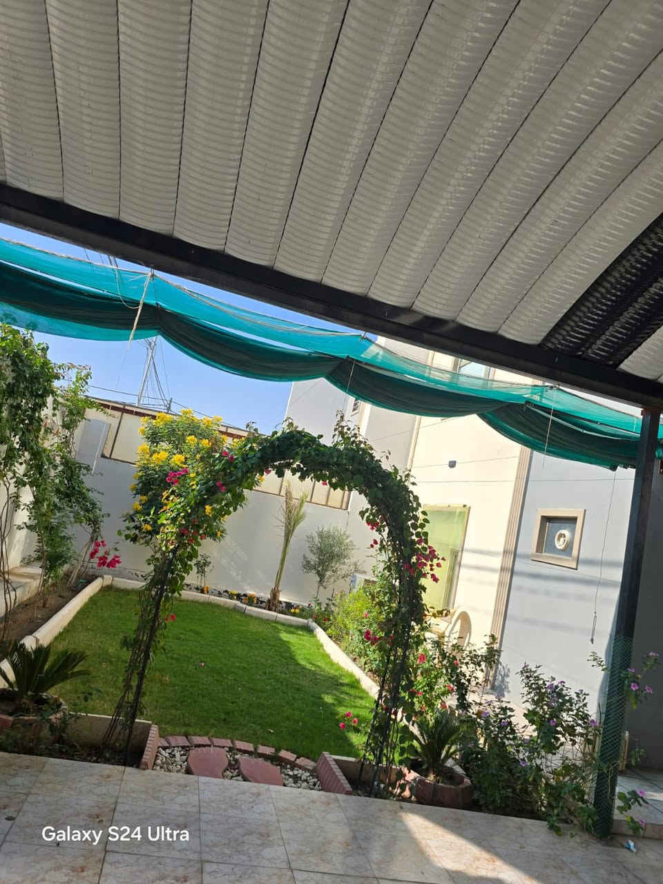 🌹✅(الهم صل على محمد وال محمد)✅🌹

꧁꧂مكتب الكلابي  للعقار ꧁꧂         .         

🟢#عندك_عقار_وتريد_تعرضه_دزه_النا_ولاتشيل_هم🟢

          🟠🟠#عنوان_التميز_والثقه_والابداع🟠🟠

    

 ✅🔰الدار للبيع طابقين في مجمع الأميرات 2🔰✅

🚧🏠المساحه(250 متر موقع مميز قرب بوابة الدخول🏠🚧

سند📄 حر  يباع نقد💰 مع الاثاث   

السياج رافعه ومسويه سحبات 

الباب مغيره مسويه كلاسك

الطارمه مطبكها بورسلين

سقيفه كي سبان
 
حديقه خارجيه و2داخليات

مخزن وره البيت سندوش

الاستقبال جبسون بورد وسحبات

الصاله جبسون بورد وسحبات وديكروات 
البيتونه سحبات 

الكهربائيات رافعهن من الارض ومغيرهن

يحتوي على ثلاث غرف نوم 🛌 

الاثاث الموجود
تخم ستقبال 
تخم صاله
كاونتر حار وبارد 
غرفة نوم تركيه
4سبالت 
غسالة صحون
جرابي نوم اطفال عدد 4
فلتر ماء كبير مخزن سندوش 

👈السعر 240 مليون 💵

للإستفسار أكثر يرجى التواصل على الرقم الموجود 

 🟢تابع الحساب لتصل لكم كافه المنشورات 🟢

  ☎️*********** علي الكلابي وأت ساب

 

              نستقبل عروضكم على مدار 24⏰ الساعه
