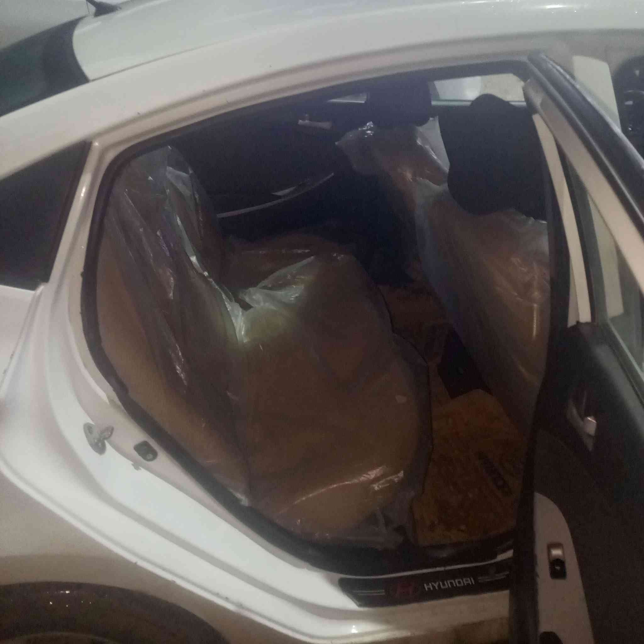 اكسنت خليجي موديل 12 العنوان كوت مركز المدينة تفاصيل الاتصال على الرقم ***********
