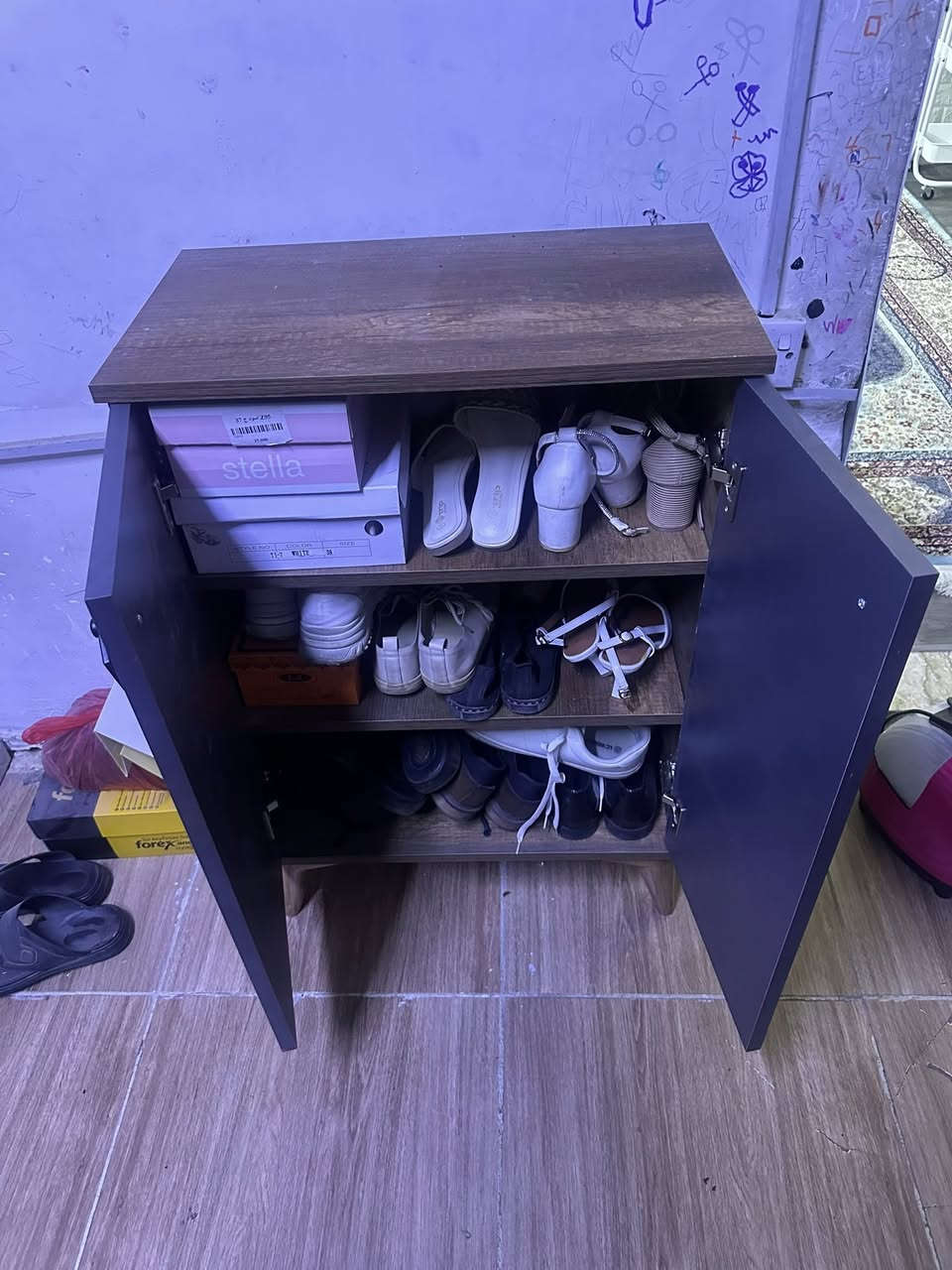 للبيع جزامه نظيفه الارتفاع ٩٠ سم والعرض ٦٠ سم


**إذا كنت صاحب هذا الإعلان وتريد حذفه لأي سبب، رجاءا أرسل رسالة إلى الدعم الفني**