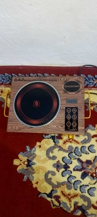 طباخ كهربائيّ جديد مامستخدم السعر 35 وبيه مجال الشراي يتصل ع رقم الهات...