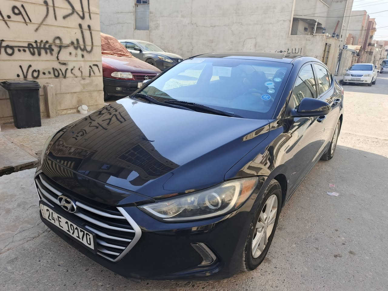 الانتره امريكي فول فول
ضررها دوسة السايق تقريبا شبر 
كلير امريكي صفحة النفر كاملة 
. 
السعر 117 قفل 🔐 الشراي يتصل 
***********
