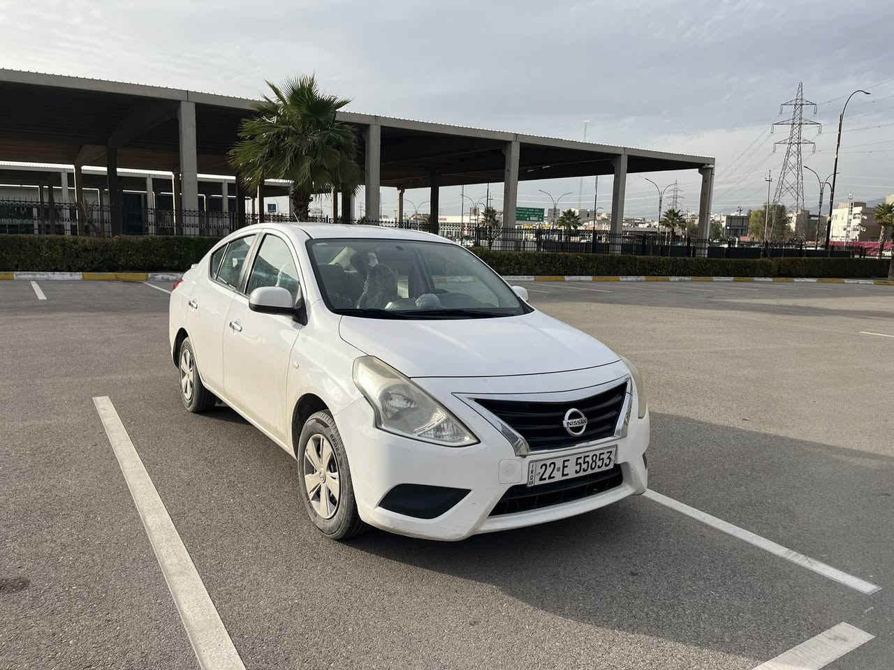 سلام عليكم نيسان صني 2019ماشية200.000
محرك وكير جدآ نظيف 

السيارة كلين ما بيها دعم ولا صبغ 

للتواصل ***********
