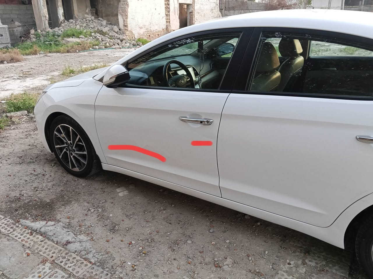 السلام عليكم النترا 2020 خليجي بغداد فول مواصفات بصمه سلايد بيها طخات موضحه بالصور السعر 157 وبيها مجال ***********
