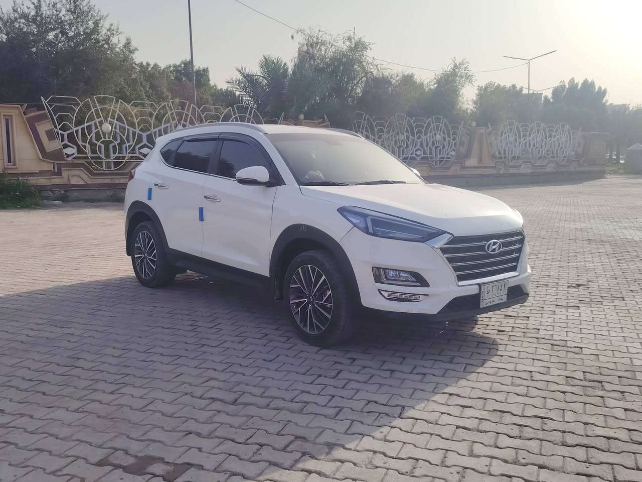 سلام عليكم سياره نوع توسان موديل 2020خليجي فول مواصفات عده البنرامه بصمه شاشه كامره حساسات تحكم ستيرن جهتين خمسه ويل كب خمس عدسات  شاير مري تحكم مري كشنات كهرباي جلد تدفاه تبريد تبريد قطعتين كفاله كير مكينه حداديه تخم تاير تبريد مكفوله من ضربه او تبدي عده قطعه وحده كلير اثر شخط بصيط العنوان كربلاء السعر188 بها مجال حق الجيه رقم ***********الهاتف
