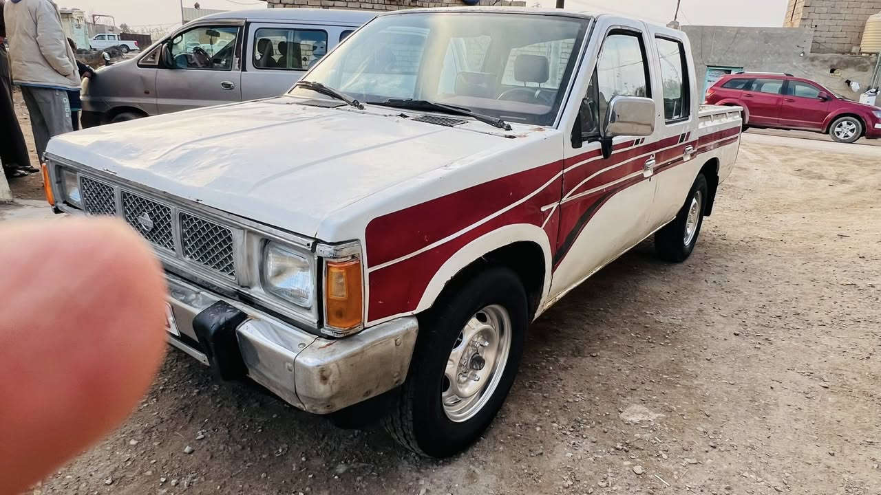 السلام عليكم اني مكلف بلنشر
بيكم نيسان البيع موديل 91مكينه وكير 3واي شرط 5كير 
باور ستيرن تخم تاير حداديه زينه
رقم ذي قار دولي تحويل ثاني يوم شرط سنويه ال 28
سعرها 34 . وبيها مجال بصيط الشراي 
مكان سياره الناصريه القلعه سكر  
***********. ابو علي 📞📞📞📞
