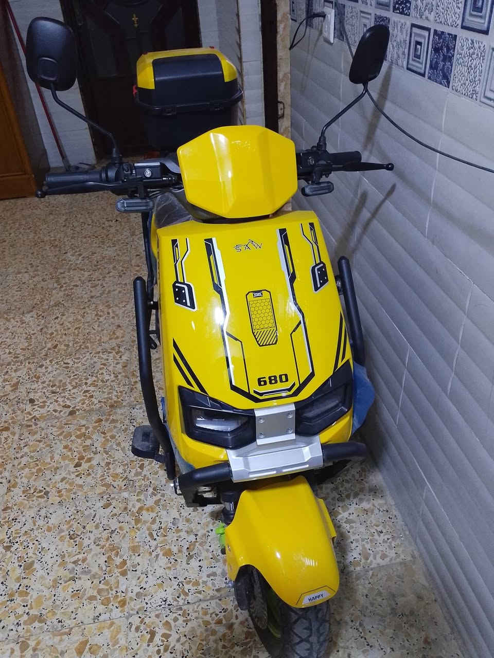 للبيع بغداد حي العدل رقم الهاتف ***********
