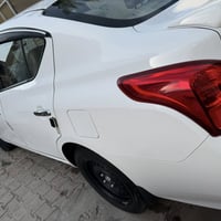 سني هندي 24  .ماشية 43 مكفولة من الصبغ وكلشي  07702600080 العنوان شارع...