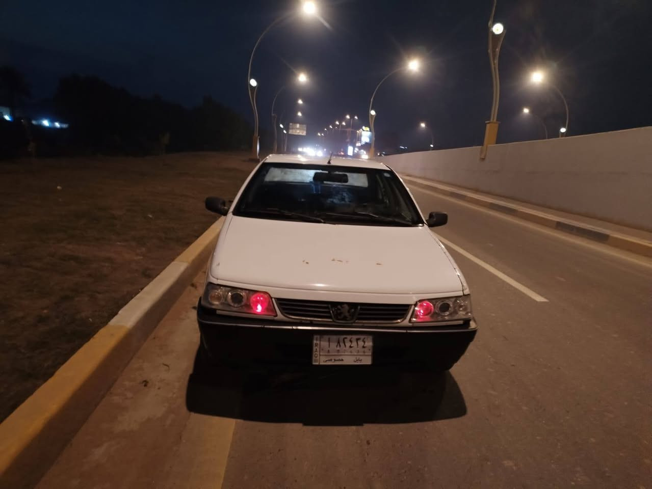 السلام عليكم 
بيجو 2009 رقم بابل سنويه لل 28 مكينه وكير مكفولة ونجي كربلائي اتوماتيك سياره حلوه بمناسبه مكانه كربلاء طوريج سعره 27 شرط تحويل 
***********
