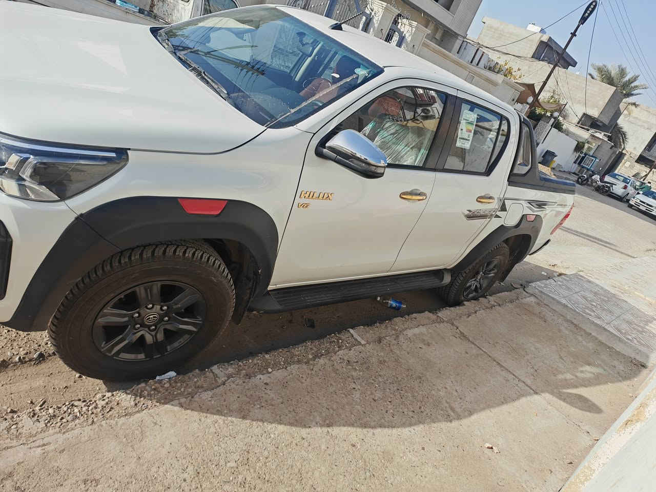 سلام عليكم
تويوتا هايلوكس4x4
2025
محرك6 سلندر
فول مواصفات
حساسات امامي خلفي
شحن لاسلكي
ماشيه3000 
مكفوله
رقم أربيل تحويل مباشر 
السعر 415 ورقه وبي مجال
مكاني صلاح الدين بلد
***********
مكلف بالنشر

