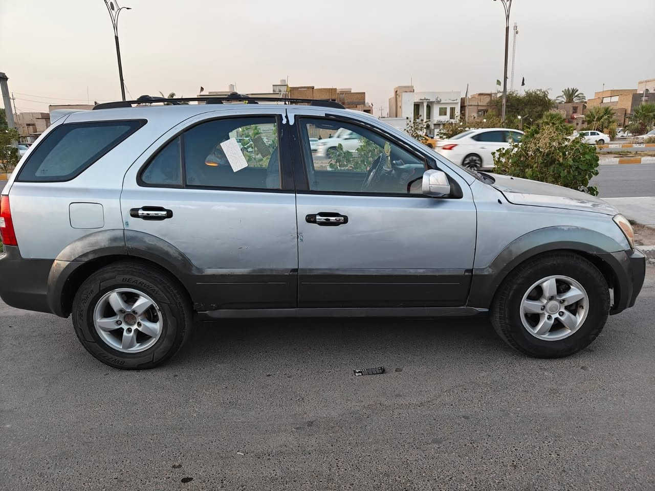 كيا سورنتو 2007 خليجي 

 محرك 3800 / 6 سلندر
محرك و گير جدد گصة بلادي
مكفولة من الضربة و العيب الشرعي
تبريد منظومة جاهزة
رقم بغداد 
تخم تاير و باتري جديد
حدادية جاهزة
 السيارة بأسمي و تحويل مباشر
93 وبيها مجال
مكاني الناصرية 
للتواصل 
***********
