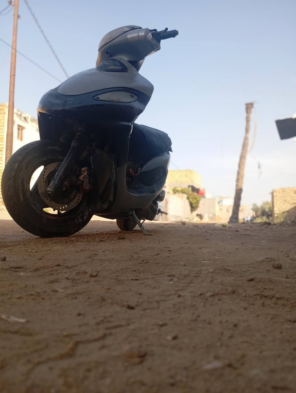 السلام عليكم
دراجه كامكو للبيع نضيفه 
والسعر خاص


**إذا كنت صاحب هذا الإعلان وتريد حذفه لأي سبب، رجاءا أرسل رسالة إلى الدعم الفني**