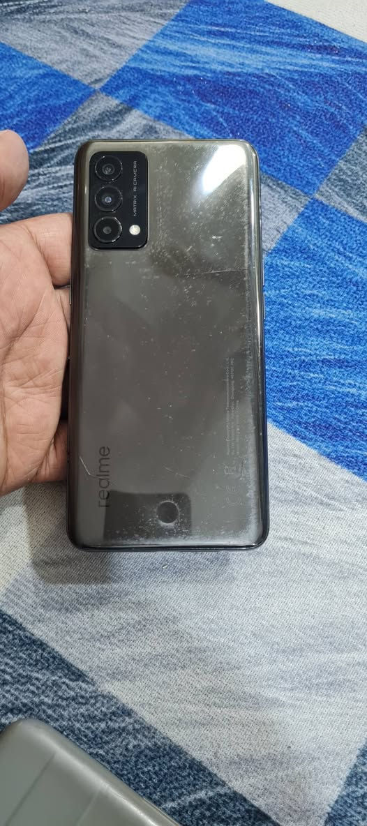 ريلمي جي تي ماستير اديشن
ذاكرة 256
عشوائيه 8+4 كيكا بايت
معالج ،snapdragon 778 octa_core
بطارية ،4300 ملي امبير
الجهاز مبدل شاشة وكاله الوان حلوة وبصمه مدمجه شغاله 
السعر المطلوب ١٠٠ الف دينار ديوانية, القادسية


**إذا كنت صاحب هذا الإعلان وتريد حذفه لأي سبب، رجاءا أرسل رسالة إلى الدعم الفني**