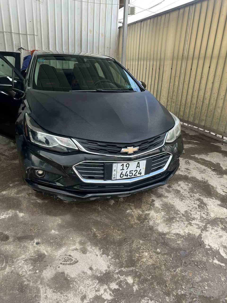 السلام عليكم
شوفر كروز 2019 اسود
مواصفات LT
شاشة وكاميرا دوارة 
رقم جديد الماني كربلاء باسمي
حادثها مثل ماموضح بالصور وهنا صارت بيها طخة بالدعامية الخلفية وشوية جوة الرقم 
صبغ دعاميات ومنطقة الرقم فقط
والبنيد مبدل ومامصبوغ 
ماشية تقريبا 180 الف كيلو
كفالة كير ومحرك
السعر 90 $ وبيها مجال
رقمي ***********
