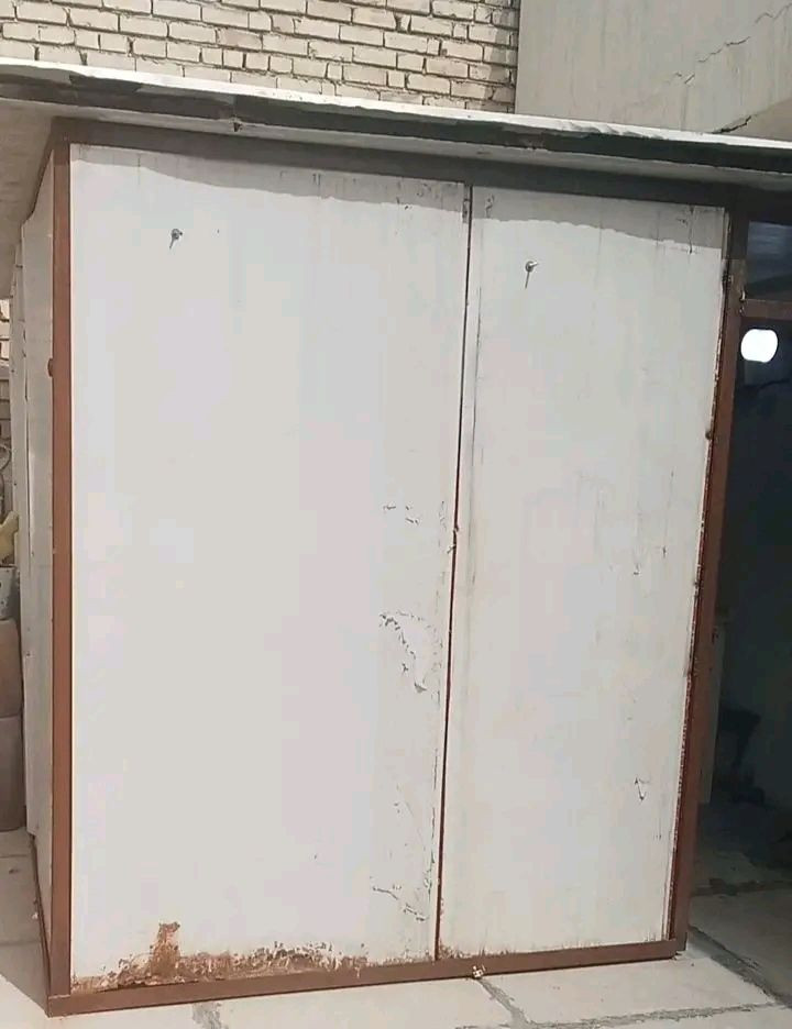 عندي سندويج مطبخ كامل 3×3لبيع سعر350وبي مجال رجاءموشراي لايراسلني ولاابيعه أمتار اني ابيعها كامل يعرف نفسه ماعنده كلمه لايراسل ولا يكول راح اجي عليه تمام مكاني شرطة الرابعه قريبه ع البياع ‏‪0771 398 8653‬‏واتس

