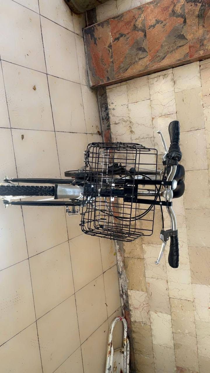 للبيع بايسكل ياباني اصلي حجم ٢٦ كامل بدون نقص لشة كبيرة السعر ١٦٠ الف مكاني بغداد العامرية


**إذا كنت صاحب هذا الإعلان وتريد حذفه لأي سبب، رجاءا أرسل رسالة إلى الدعم الفني**