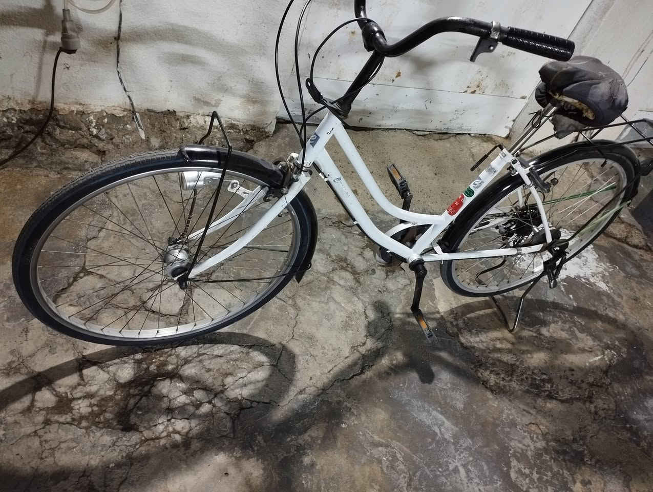 للبيع سعر 70 وبي مجال


**إذا كنت صاحب هذا الإعلان وتريد حذفه لأي سبب، رجاءا أرسل رسالة إلى الدعم الفني**