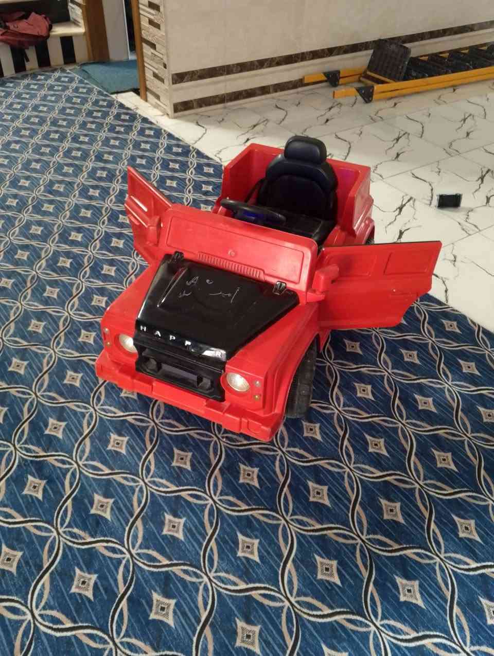 سياره اطفال شحن للبيع شغله مابيه شي بس فقط بك ماترجع سعر 35الف مكاني دبله رقم الهاتف ***********
