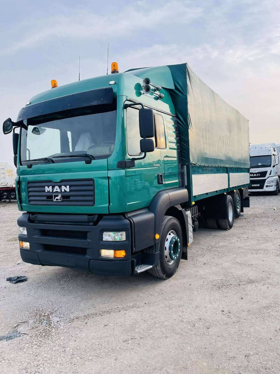 مان سحال ٢٠٠١كير عادي بشرط كير مكينه لابخار لاصرف تخم تاير جديد سنويه جديد رقم اربيل بسمنه ٢٠٣١جديد سةيارة مابي اي نقص بودي ٧.٤٠ سانتين عنوان كلار ***********
