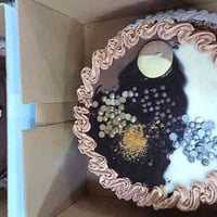 وبركاته وصنا كيك مزين درجة اولى سعر مناسب جدآ ماركت جسوم اجميله السايد...