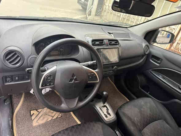 ميراج 2024  السياره نص فول الممشى 39 ميل عليها ويل كب جديد مع تخم تاير جديد السياره مابيه اي نقص فقط الايرباك يرجع سستم حادثه بسيط موضح بالنشر السياره جاهزه من كلشي مرقم بغداد تحويل ثاني يوم  مكان سياره بغداد البلديات السياره معروضه ب 110$ للتواصل ***********
