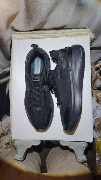 اوربي اوريجنال 100% القطع كلها جديده ما مستخدم راسل الصفحه او تواصل واتس اب *********** 
القطعه ب25 الف فقط ارخص قطع بالسوك بهيج كوالتي..
