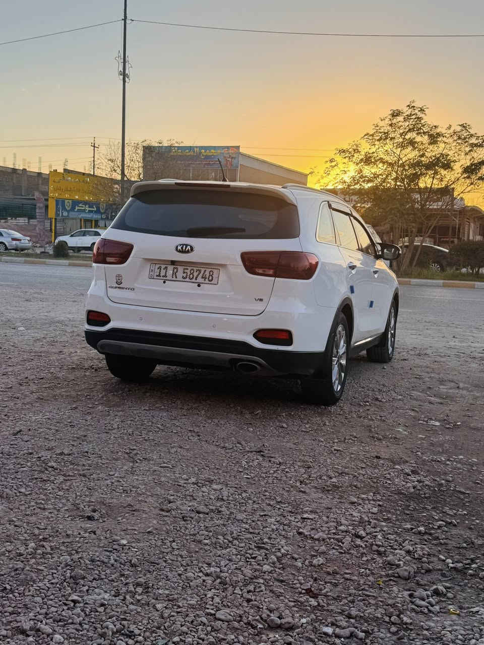 بيع او مراوس  بدون صبغ السيارة فقط بارد بالبنيد وبالجاملغ

سورنتو 19 خليجي

فول مواصفات 

رقم بغداد 

مشروع وطني 

ماشيه 118 كيلو متر

كفالة عامة من صبغ وبارد وتبديل 

مواصفات 

▪️بصمه تشغيل وابواب

■ اوتو هولد 

▪️لدات اماميه خلفيه

▪️حساسات اماميه خلفيه

▪️لايت زنون عالي ناصي

▪️شاحن واير لس  

▪️كراسي جلد 

تدفئه تبريد بالكشنات الاماميه 

وتدفئه بالكشنات الخلفيه

▪️تبريد 3 قطع

▪️7 راكب 

▪️محرك 6 سلندر 3500 كير 8 نمر

▪️كروز سرعه

▪️فول تحكم ستيرن 

▪️عدسات متحركه

▪️ويل كب نيكل 5 قطع

▪️ جنطه كهرباء ذكيه(الفتح عند الأقتراب)

▪️مري شفط / اشاير بالمري

▪️بردات بلاديه 

▪️شاشه كبيره اصليه بيها نضام ابل كار بلي

▪️انضمة قياده Eco Sport Cimfort Smart

▪️كشافات ضباب

▪️تخم تاير جديد 
مكاني بابل مسيب
***********
