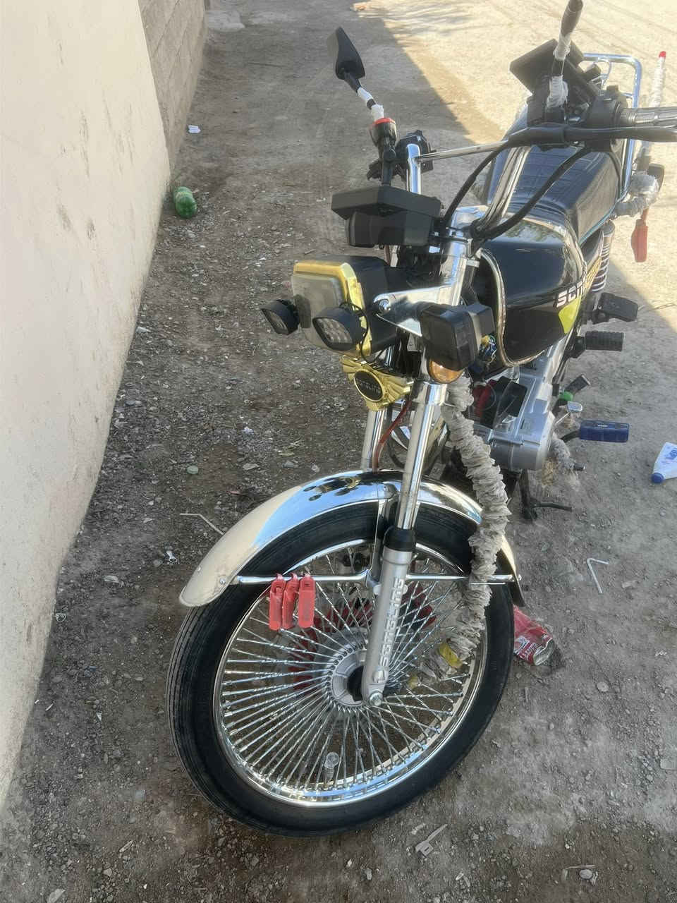 للبيع الموديل ٢٠٢٥امفيلس االسعر قفل ٥٠٠مابي اي مجال نظيف الماطور ***********
