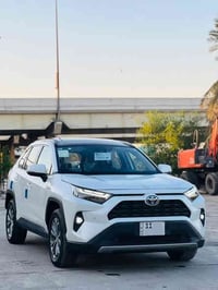 تويوتا راف فور هايبرد 2024  مرقمة بغداد باسمي مكفولة ماشية 10الاف كيلو...