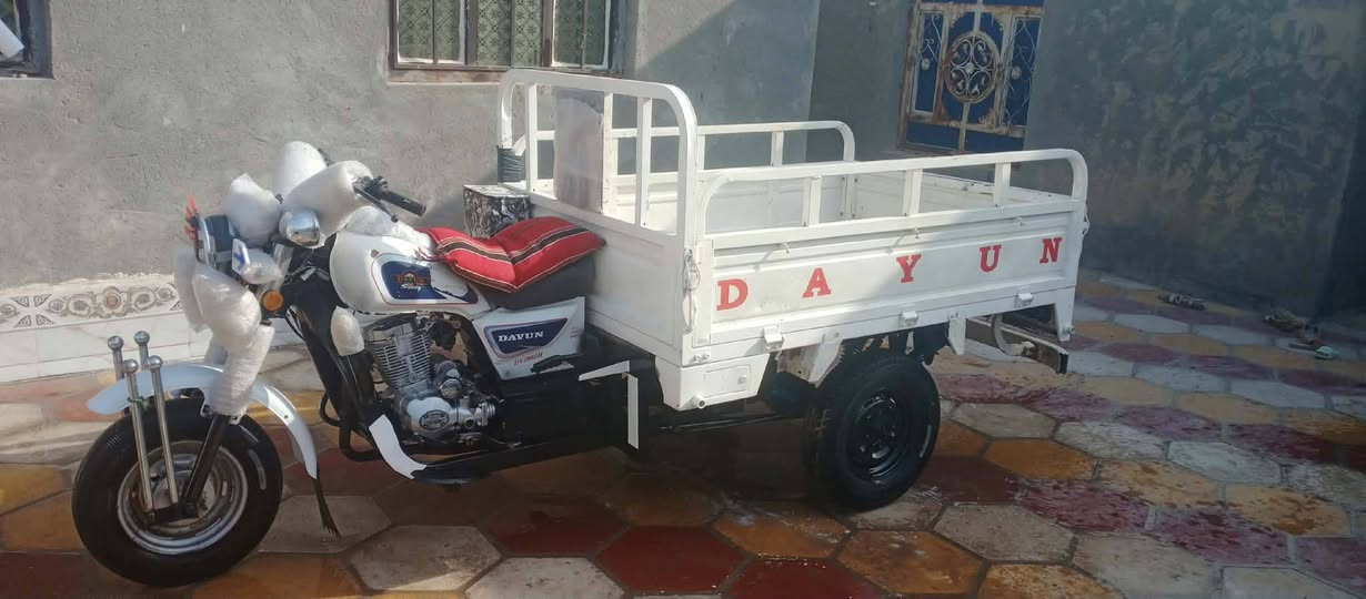 السلام عليكم شباب ستوته للبيع 2018 ستوته كفاله عامه دور وكيل مجمع الكرار ستوته مكينه كرتون ما مفتوحه توته خير من الله مكلف بالنشر هذا رقم راعيها سعر الستوته 1700وبيهه مجال تفاصيل اكثر عله رقم مكان ناصريه الغراف ***********،،،، *********** وعلي ستوته ما متعوبه دوم راعيها نظيف ومحافظ عليها وش الراي بخير ويدلل وبيها مجال
