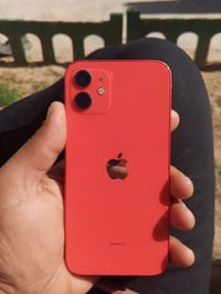 ايفون 12 • ذاكرة ١٢٨ • كاميرا امامية مبدلة