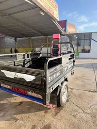 سلام وعليكم شباب عندي هاي الستوته للبيع شاخوان موديل 2022 بلادي محرك 2...