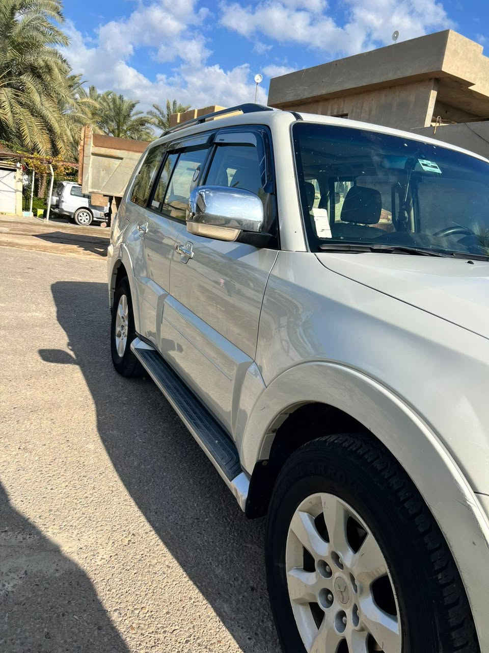 السلام عليكم شباب متاح سياره باجيرو ٢٠١٠ حبتور الكشر كفاله عامه
مكينه مفتوح
سياره نضيفه رقم كركوك احله من الصور تخم تاير جديد 
سياره حيل حيل نضيفه
ال س ع ر ١٢٣وبيها مجال
***********
*********** واتس  مكان تاجي
