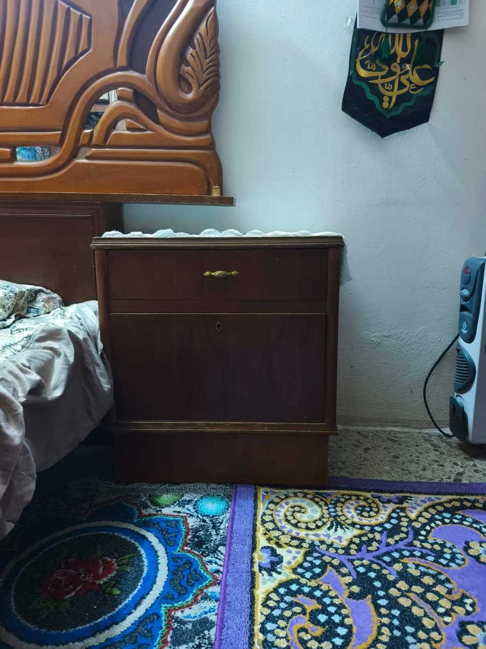 غرفت نوم صاج عراقي نضافه ٧٠٪ ست أبواب 
مكاني الأمين الثانية
سعره ٧٥٠ ألف 
‏‪***********‬‏
