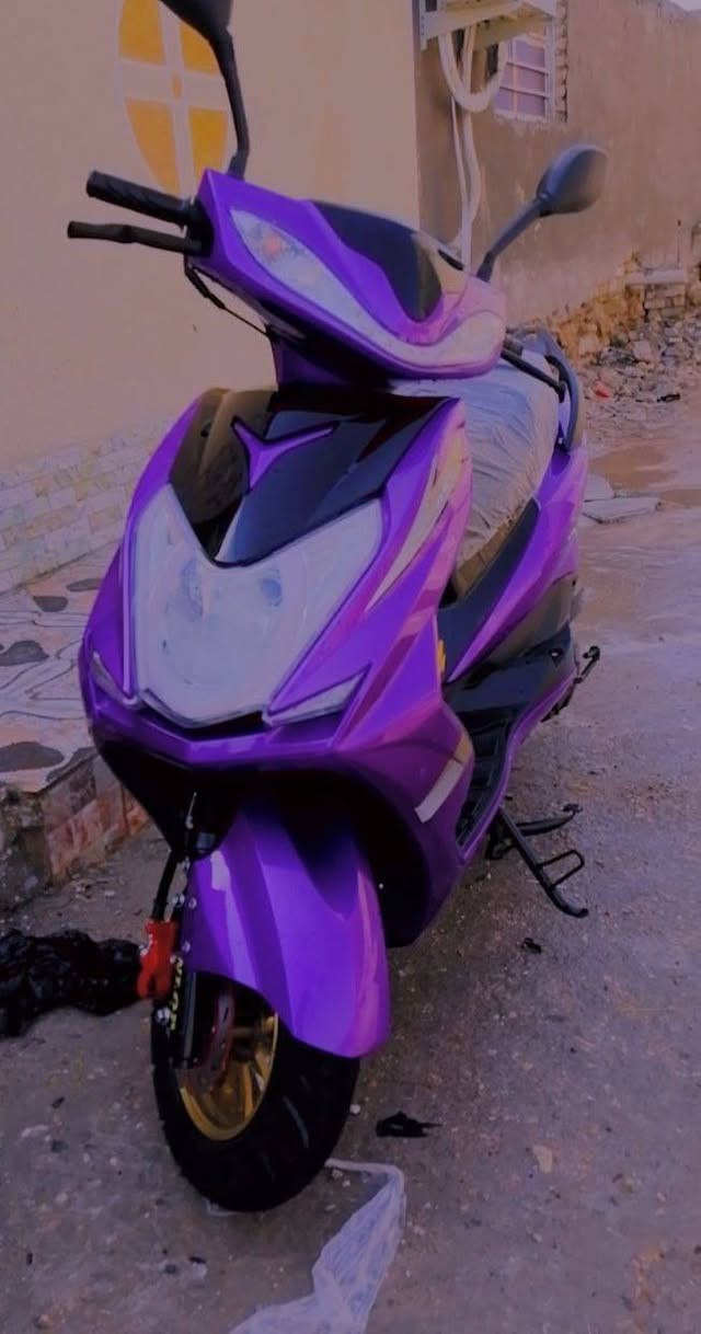 السلام عليكم أخوتي سكنس للبيع دراجه تخبلل كامله مكمله مال جنااي سعرهه 5500 وبيهه لللطيبن للتواصل ***********
