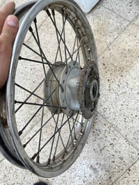 زوج ويل ايراني نضيفات سعرهن 45 وبيهن مجال بسيط  الاتصال 07727537146