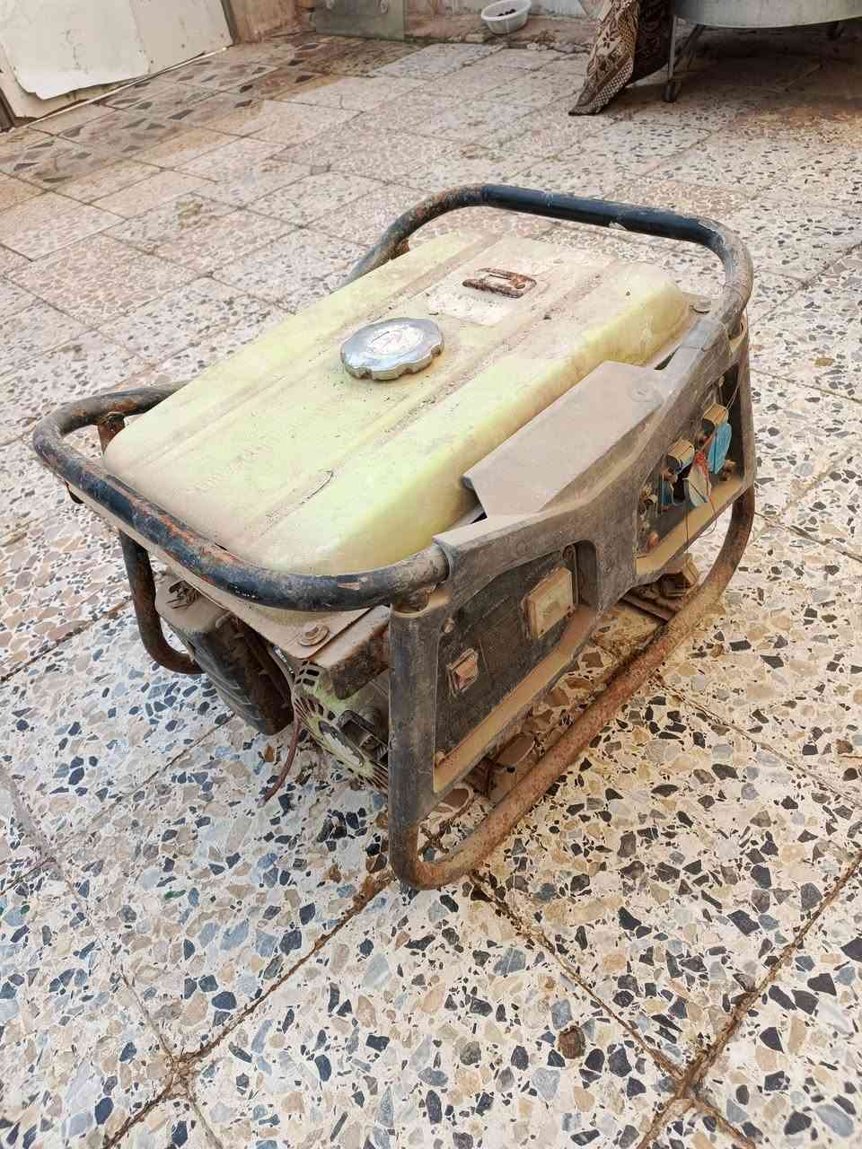 مولدات العدد 2 متروكات سعر ثنينهن 150 الف


**إذا كنت صاحب هذا الإعلان وتريد حذفه لأي سبب، رجاءا أرسل رسالة إلى الدعم الفني**