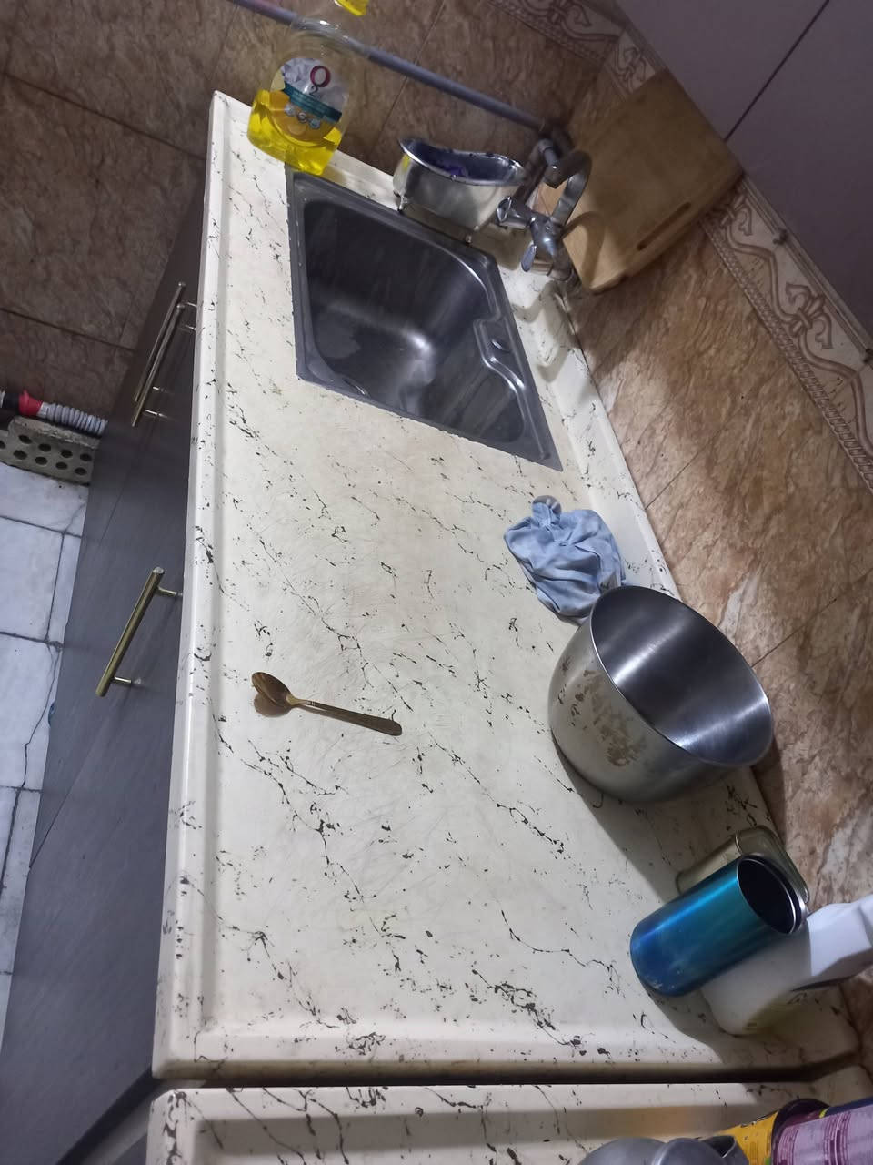 كاونتر ابو الطباخ للبيع ب ٤٥٠ نظيف
مكاني بغداد


**إذا كنت صاحب هذا الإعلان وتريد حذفه لأي سبب، رجاءا أرسل رسالة إلى الدعم الفني**