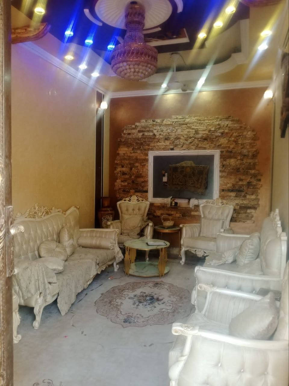 بيت للبيع 

المساحه -120م  
السعر  - 200
العنوان- حي اور الاولى 
تفاصيل البناء - طابق ونص مسلح 
ط1- غرف  +صاله+استقبال+مطبخ+صحيات 
ط2- غرف عدد2+صاله+صحيات

للمزيد من المعلومات يمكنكم التواصل معنا 
على صفحة الفيس بوك ( المثنى للعقار) 
او الاتصال على الرقم التالي 
ابو سيف  ***********
*********** 
للمزيد من العروض الدخول على الرابط
https://web.facebook.com/groups/353423759199621
او قناتنا على اليوتيوب
https://youtu.be/wNJnyaBvaoU ناصرية, ذي قار
