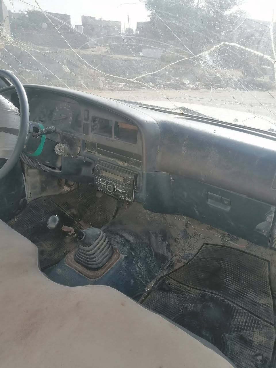 سلام عليكم من رخص الإدمان مدير الكروب المحترم بيكم تيوته موديل 90سياره رقم صدامي بابل سياره جاهزه ترايك وين ماتريد لاستفسار تصل *********** السعر 13وبيه مجال مكاني كربلاء قرب سيد سماعيل
